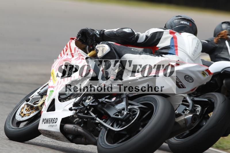 Archiv-2022/13 25.04.2022 Plüss Moto Sport ADR/Freies Fahren/646